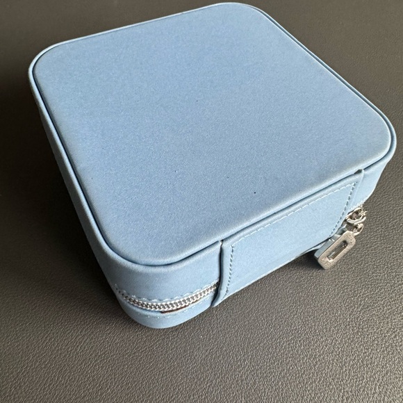 Ring box NEW Jewelry Travel Case / zip around organizer - Picture 10 of 11